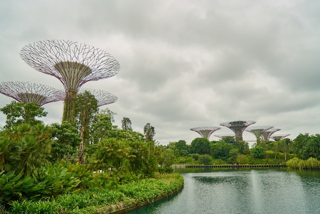 Foto gratuita bella punto di riferimento botanico moderno complesso