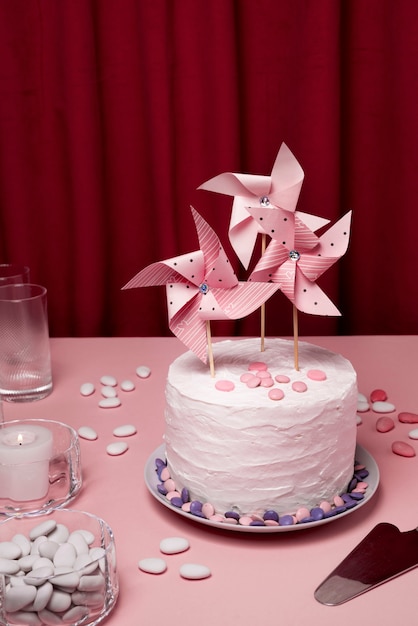 Free photo beautiful and elegant cake topper