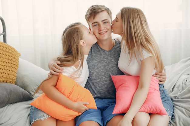 Free photo beautiful family have fun at home