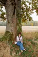 Free photo beautiful farmer in autumn time