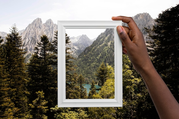 Free photo beautiful landscape contained in photo frame