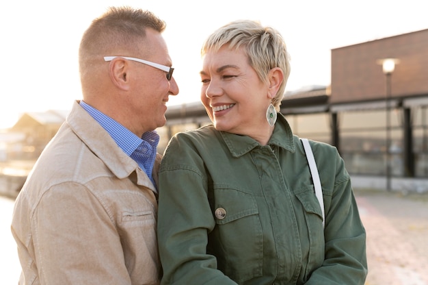 Free photo beautiful middle age couple being affectionate