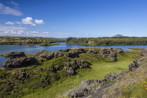 Красивый парк Миватн и его озера, Исландия