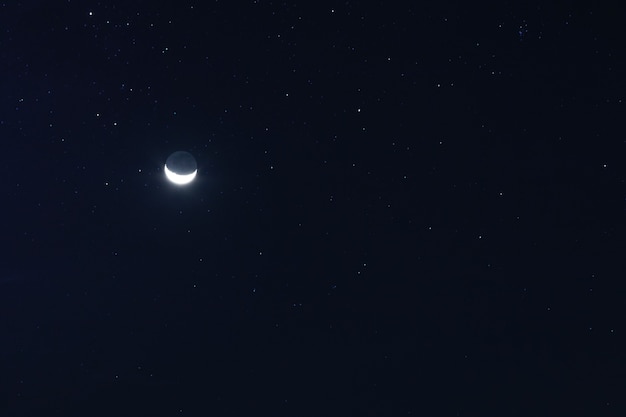 夜空のスーパー満月 青い月 祭りの満月 プレミアム写真 夜空のスーパー満月 青い月 祭りの満月 プレミアム写真