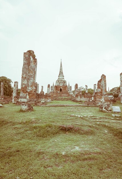 タイのアユタヤの美しい古い建築史跡