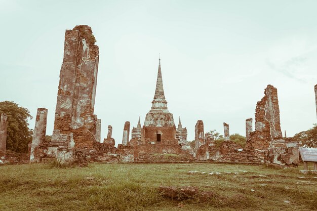 タイのアユタヤの美しい古い建築史跡