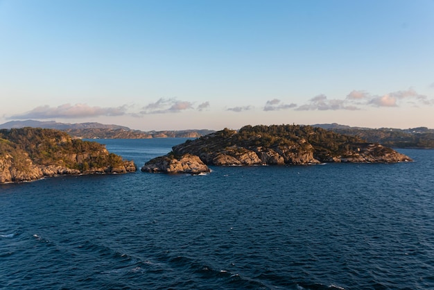 Free photo beautiful photo of the sea waves