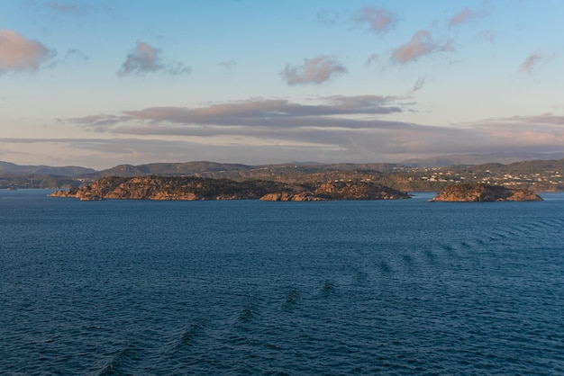 Free photo beautiful photo of the sea waves