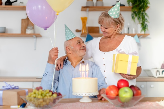 Free photo beautiful senior birthday party