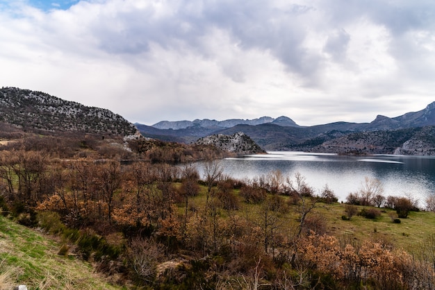 Beautiful shot of the Barrios de Luna reservoir in Leon, Spain