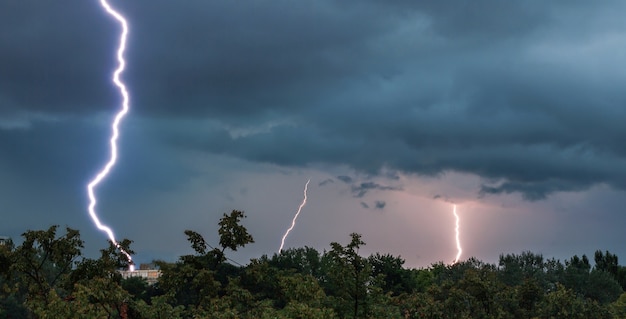 Free photo beautiful shot of a lightning strike in zagreb, croatia