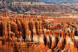 Free photo beautiful shot of sandstone rock formations at the oljato-monument valley in utah, usa