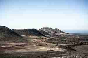 Foto gratuita bellissimo scatto del parco nazionale di timanfaya situato a lanzarote, in spagna