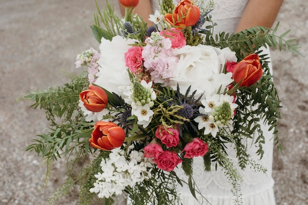 Free photo beautiful wedding bouquet of flowers