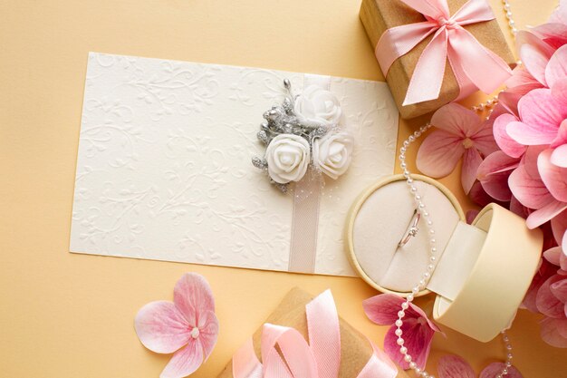 Beautiful wedding concept flowers and invitation