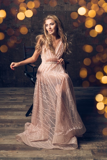 Dazzling at the Disco Ball: A Guide to Party Wear Dresses