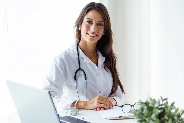 AI Healthcare Advantages and Predictions