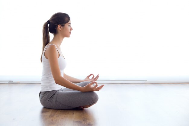 57 000 Yoga Pictures