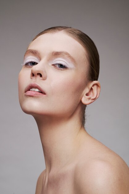 Beauty portrait of young woman