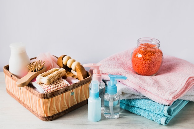 Free photo beauty product still life