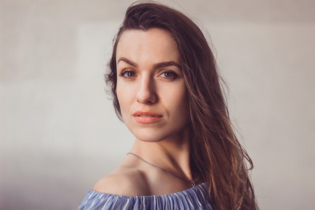 Beauty woman portrait in the street, outdoor portrait, fashion model