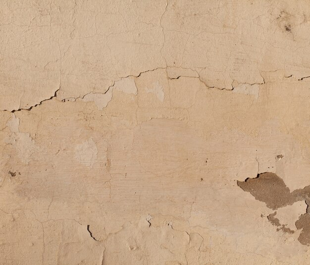 Beige cracked wall