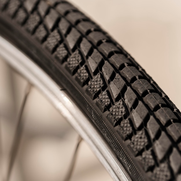 Free photo bike wheel close-up