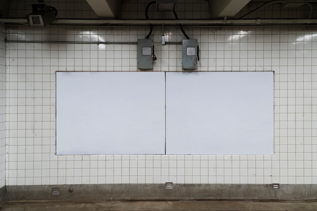 Free Photo billboard template in subway station