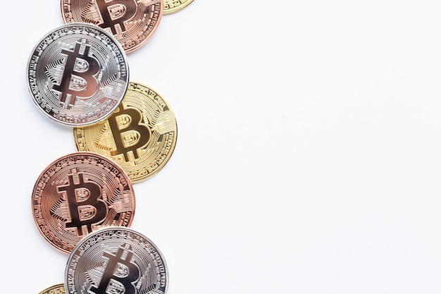 Free photo bitcoin on plain background with copy-space