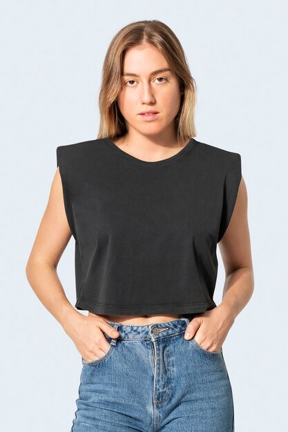 Black cropped tank top with design space women's street apparel