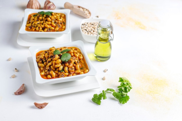 Curry di fagioli dagli occhi neri, cucina indiana. Foto Gratuite