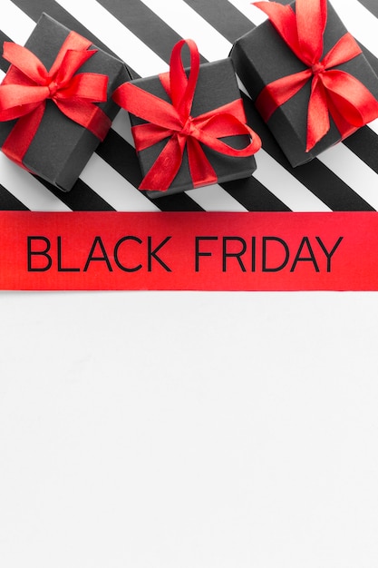 Free photo black friday arrangement with copy space