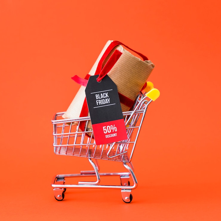 Free Photo black friday decoration with gift box in cart