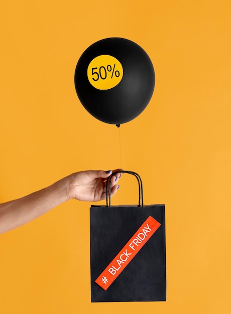 Foto gratuita disposizione degli elementi del black friday