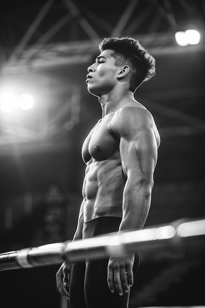 Free photo black and white portrait of athlete participating in the olympic championship sports