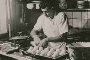 Free photo black and white vintage portrait of man doing housework and household chores