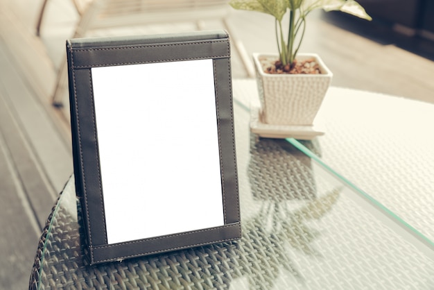 Free photo blank photo frame