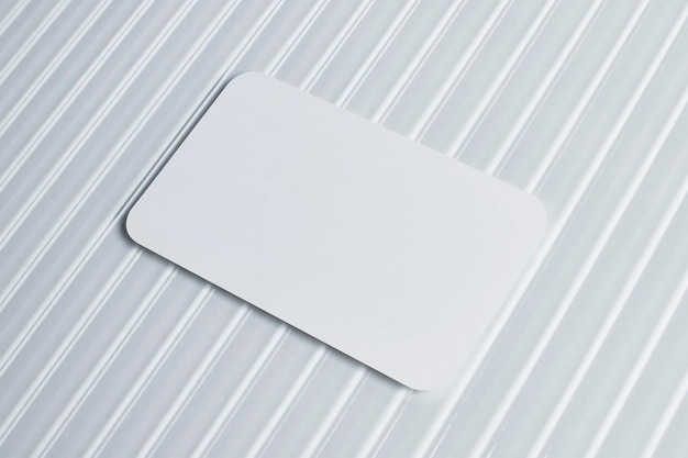 パターンガラスの空白の白いカード
