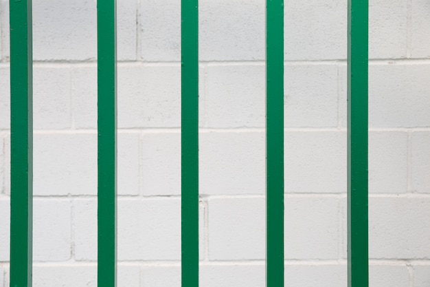 Block wall with bars