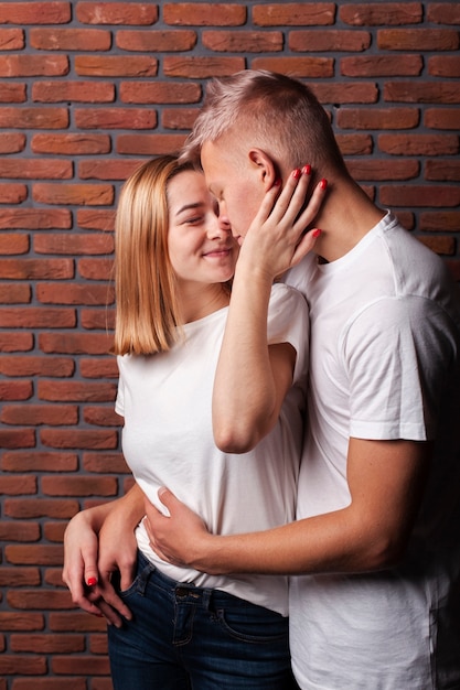 Free photo blonde couple spending time together