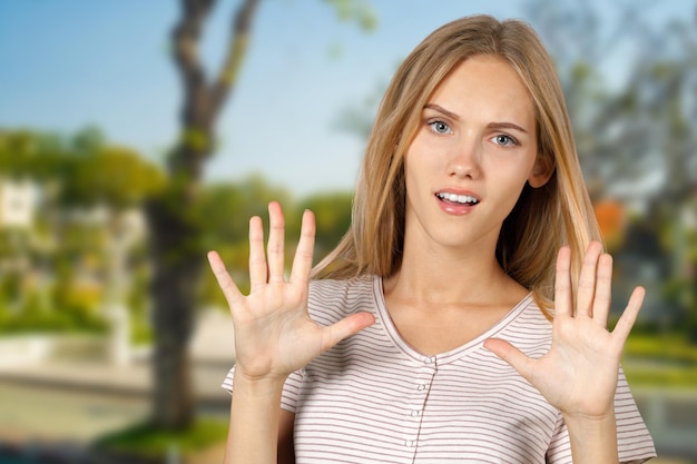 Free photo blonde girl irritated and stressed