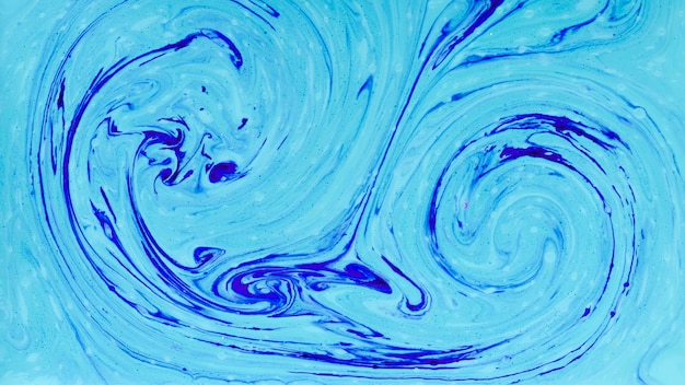 Бесплатное фото Синий абстрактный вихрь в краске