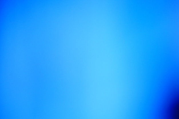 Синий расфокусированный фон
