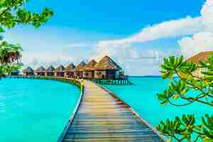 Free photo blue villa beautiful sea hotel