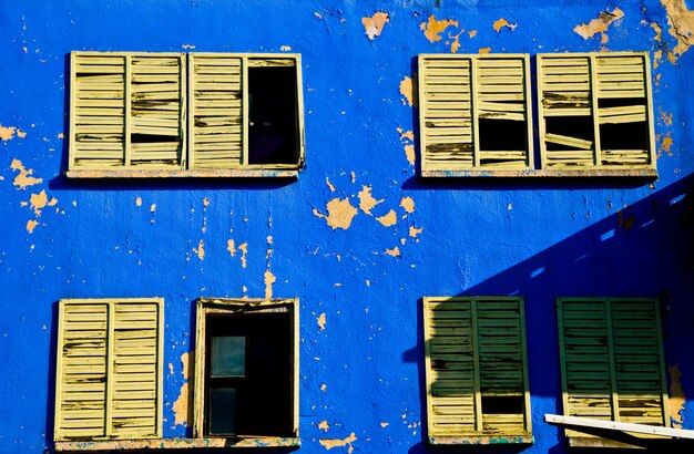 Blue wall, yellow windows