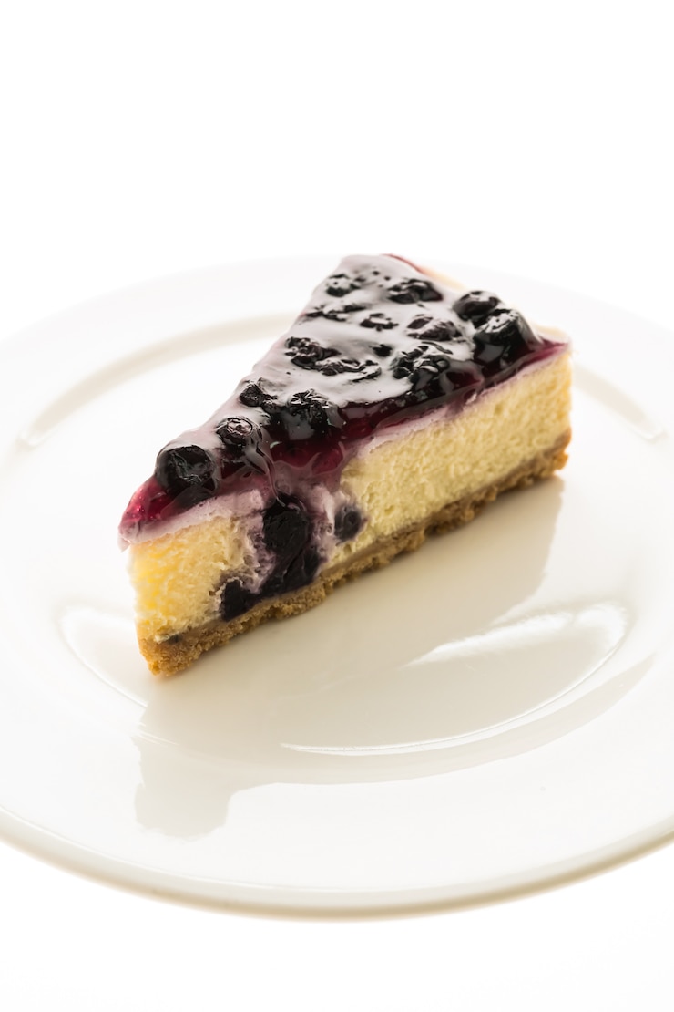 Free Photo blueberry cheese cake