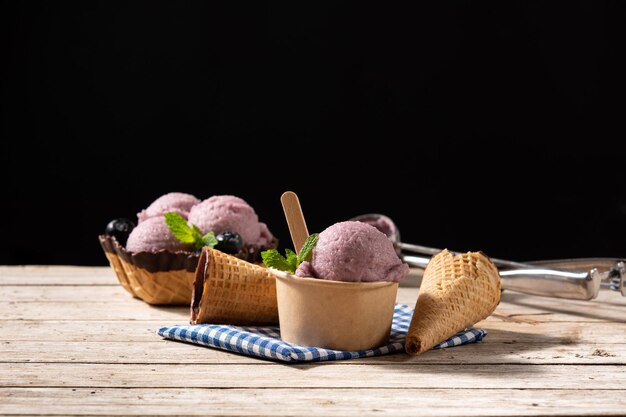 Blueberry ice cream scoops