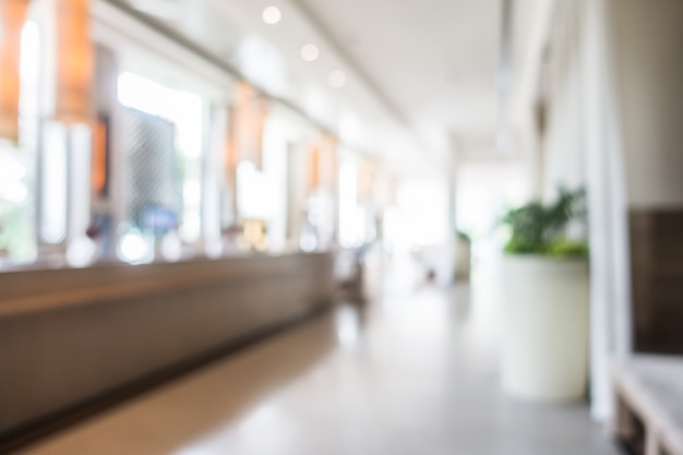 Free Photo blurred aisle