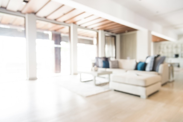 Free photo blurred living room with parquet floor