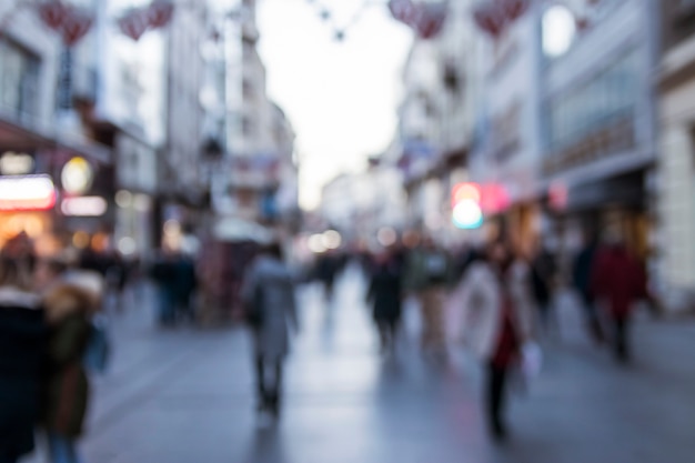 Foto gratuita scena di strada sfocata in città